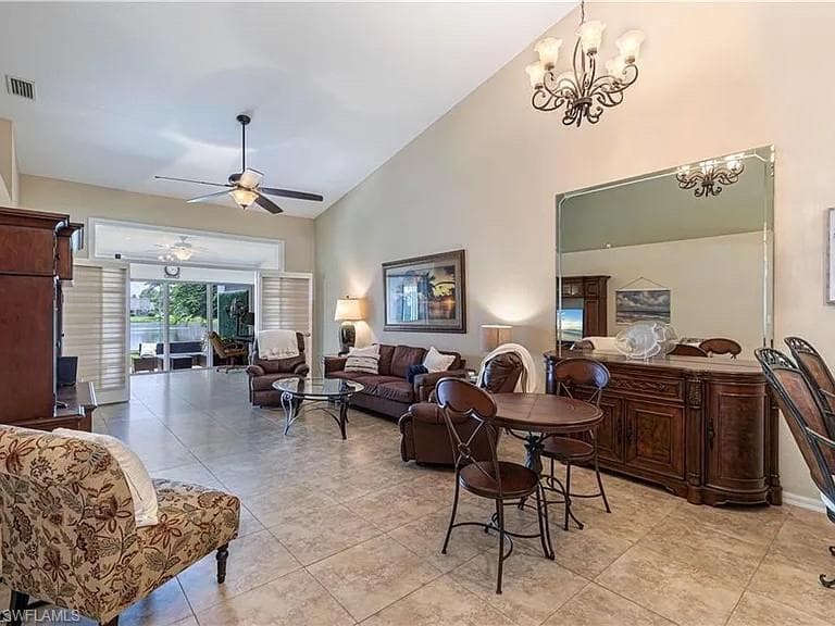 5595 Greenwood CIR 92-17