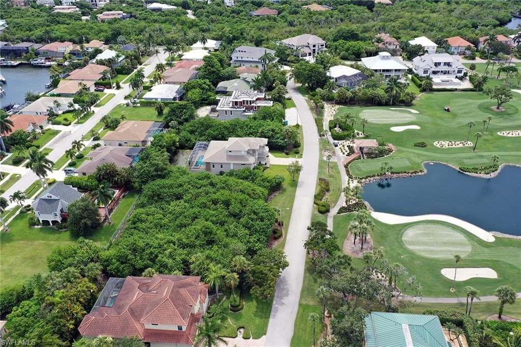 321 Hideaway CIR S-1