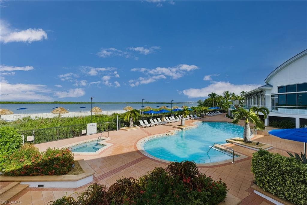 321 Hideaway CIR S-21