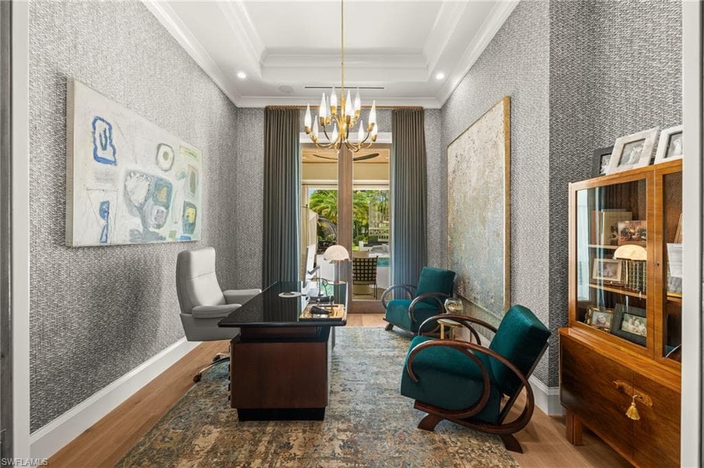 142 Eugenia DR-37