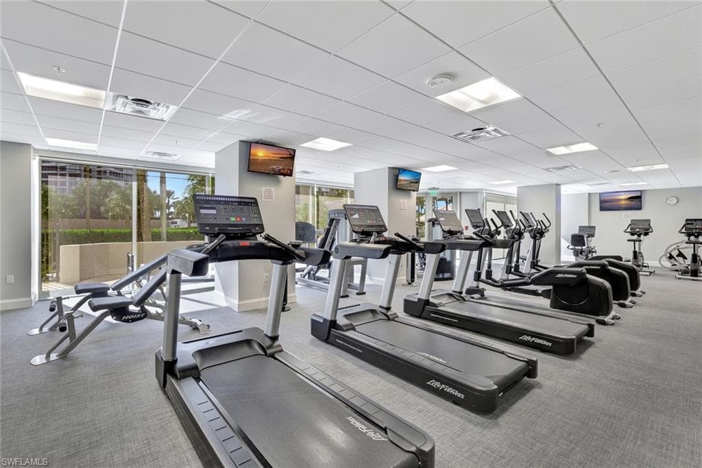4401 Gulf Shore BLVD N C205-27