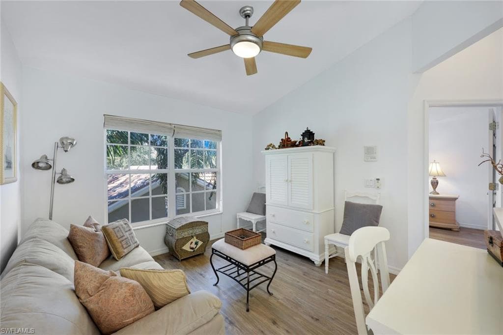 20161 Seagrove ST 108-6