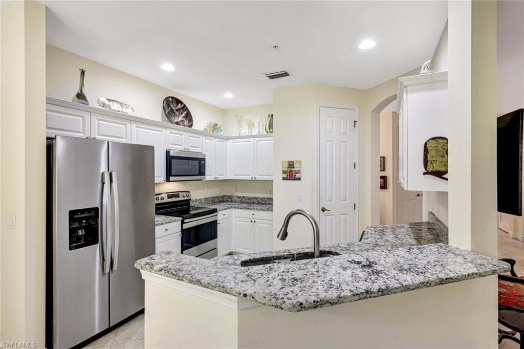 26401 Lucky Stone RD 102-12