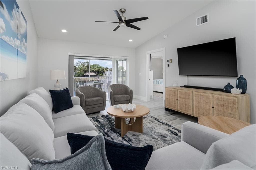 834 Gulf Pavilion DR 204-10