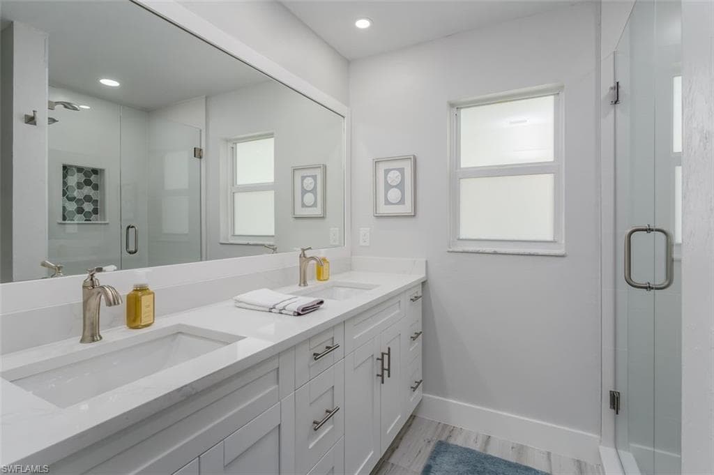 834 Gulf Pavilion DR 204-21