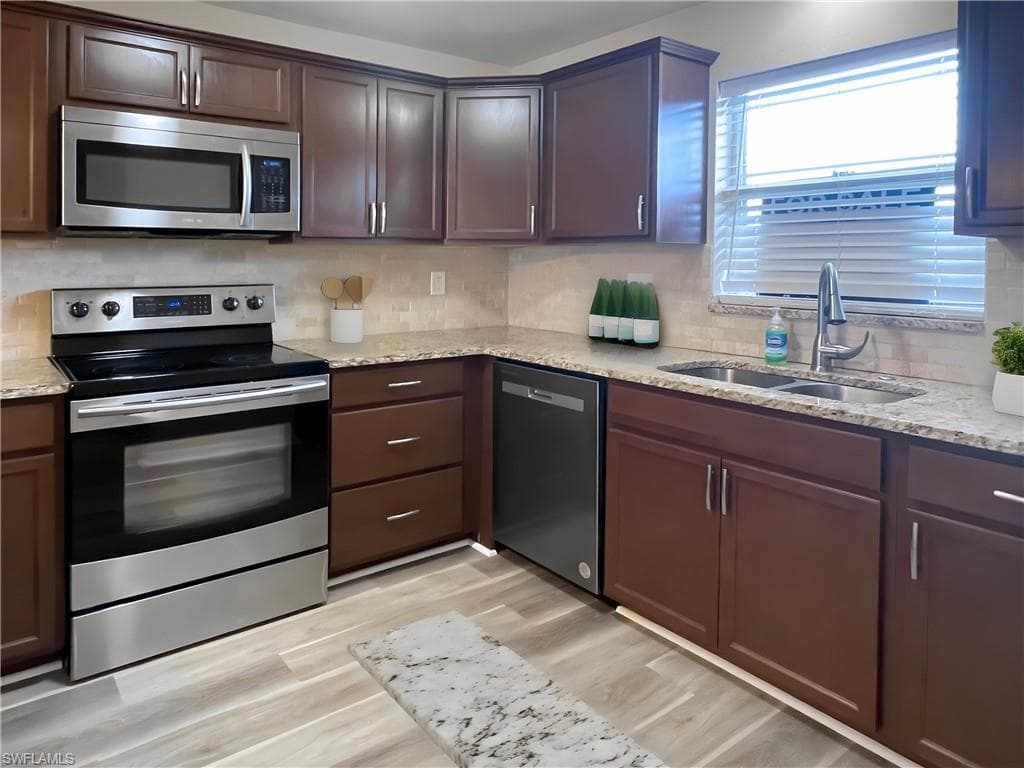 4616 Skyline BLVD 104-2