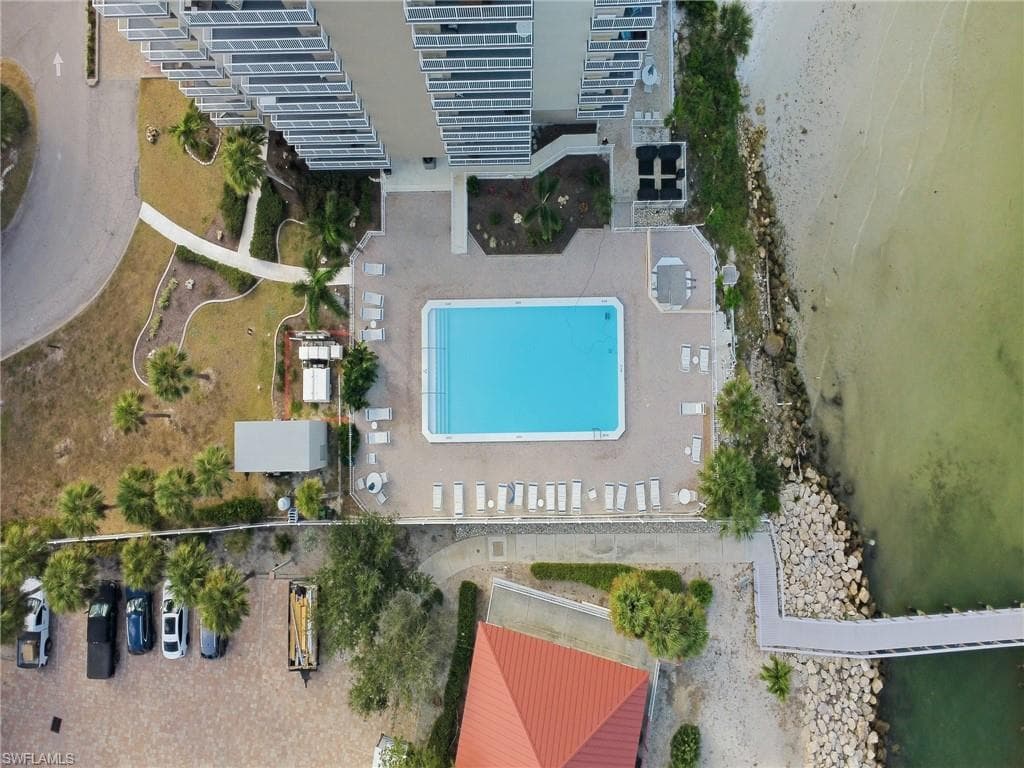 8701 Estero BLVD 201-17
