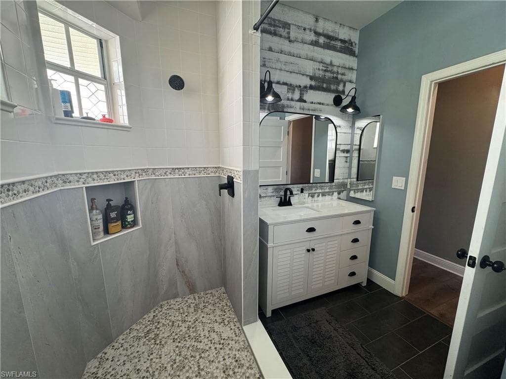 6090 Tidewater island CIR-21