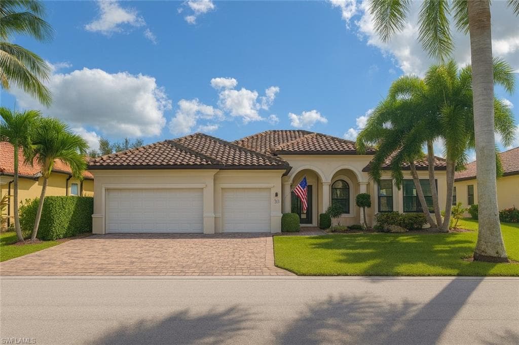 11275 Bluff Oak LN-1