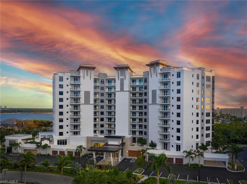 4142 Bay Beach LN 1002-48