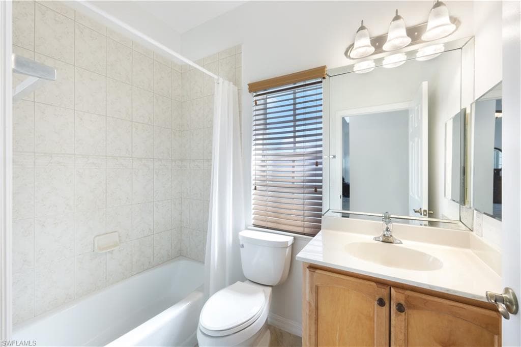 27160 Flamingo DR-28