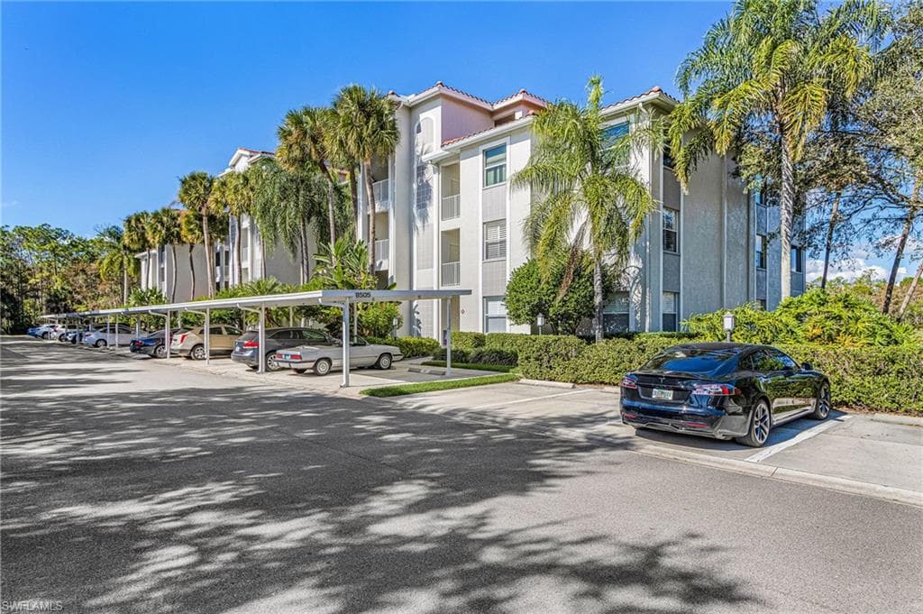 8505 Naples Heritage DR 146-16
