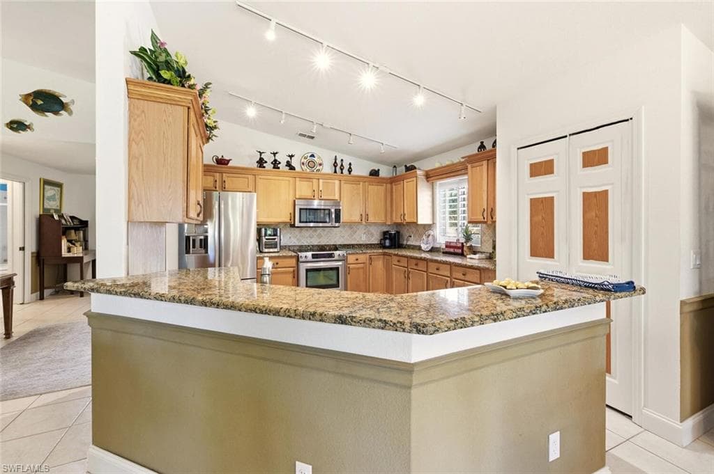 8401 Southbridge DR 2-14