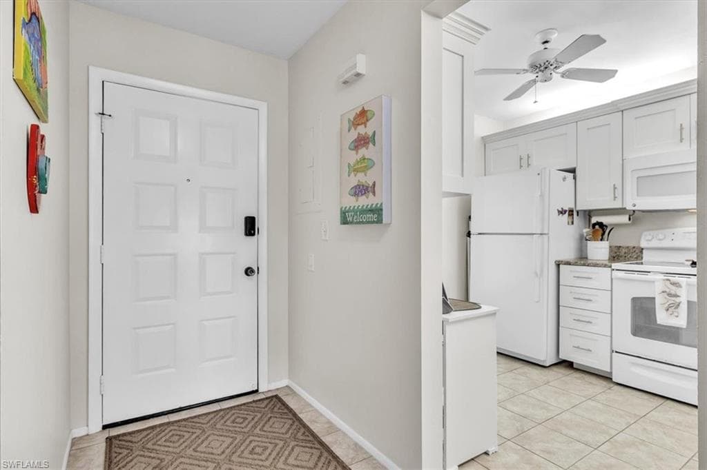 15000 Arbor Lakes DR E 6-5