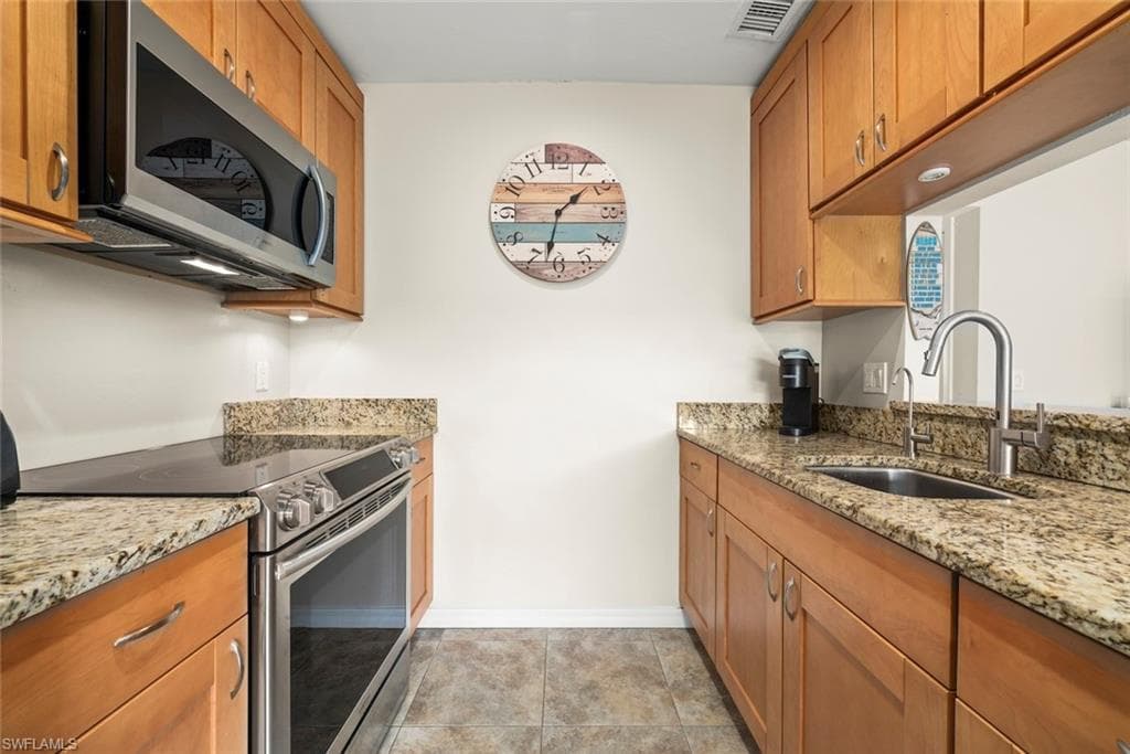 601 Periwinkle WAY D5-13