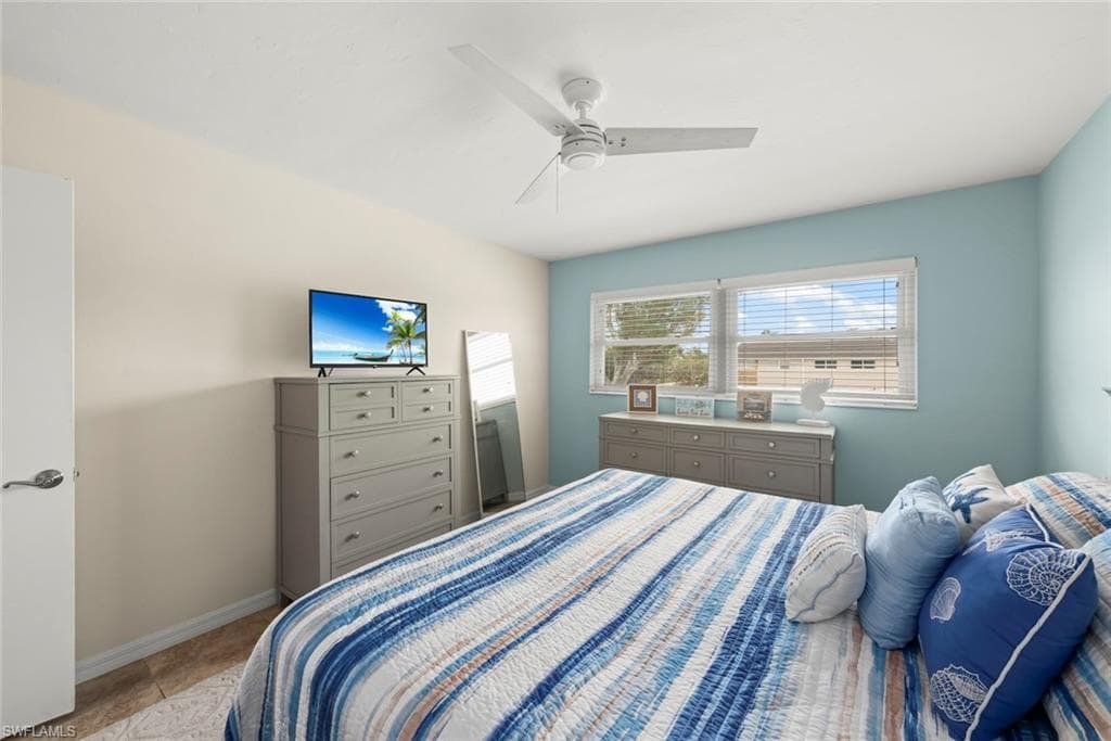 601 Periwinkle WAY D5-33