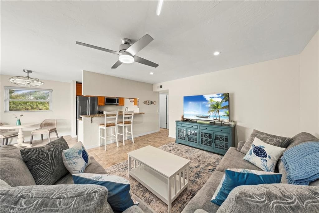601 Periwinkle WAY D5-15