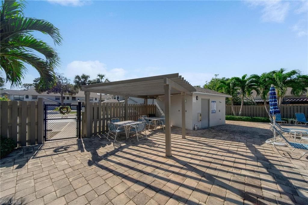 820 Meadowland DR D-32