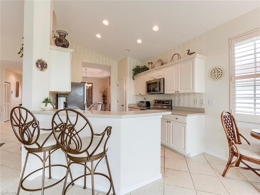 16125 Mount Abbey WAY 201-13