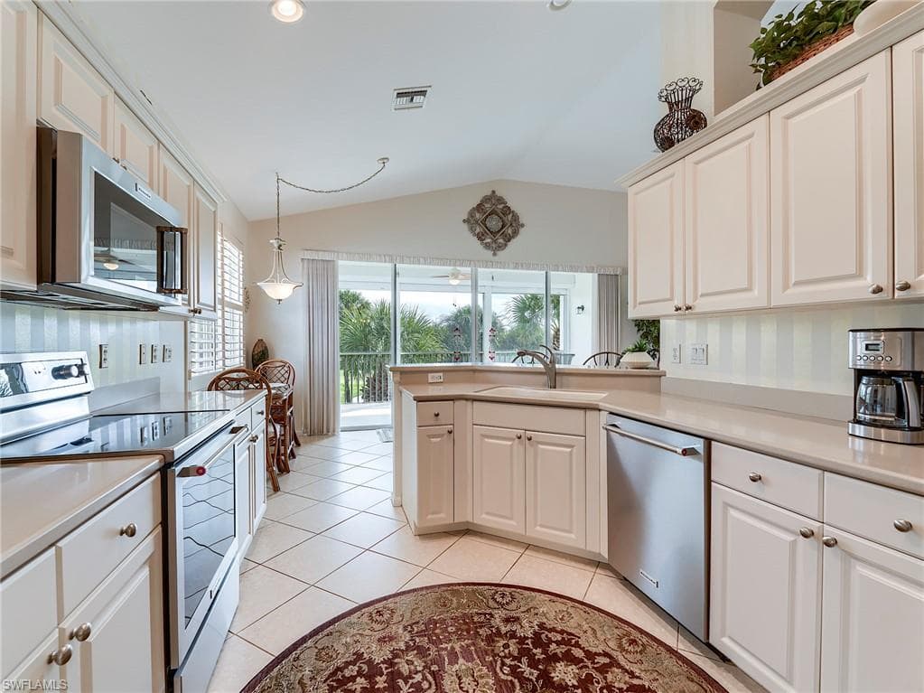 16125 Mount Abbey WAY 201-16