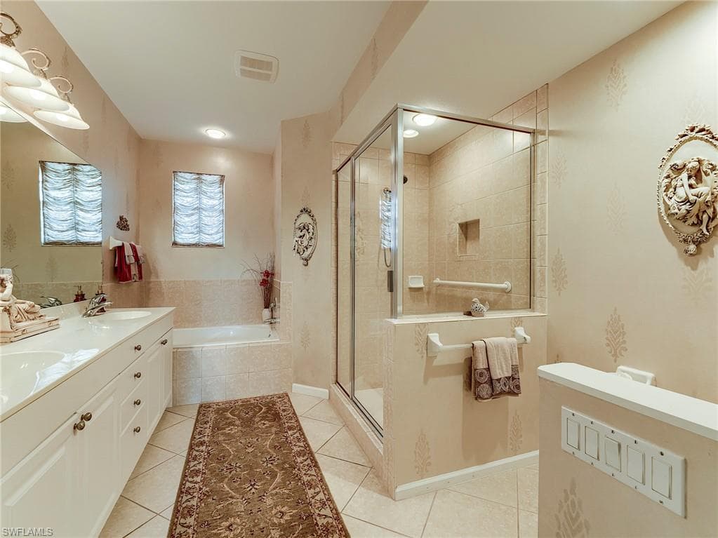 16125 Mount Abbey WAY 201-28