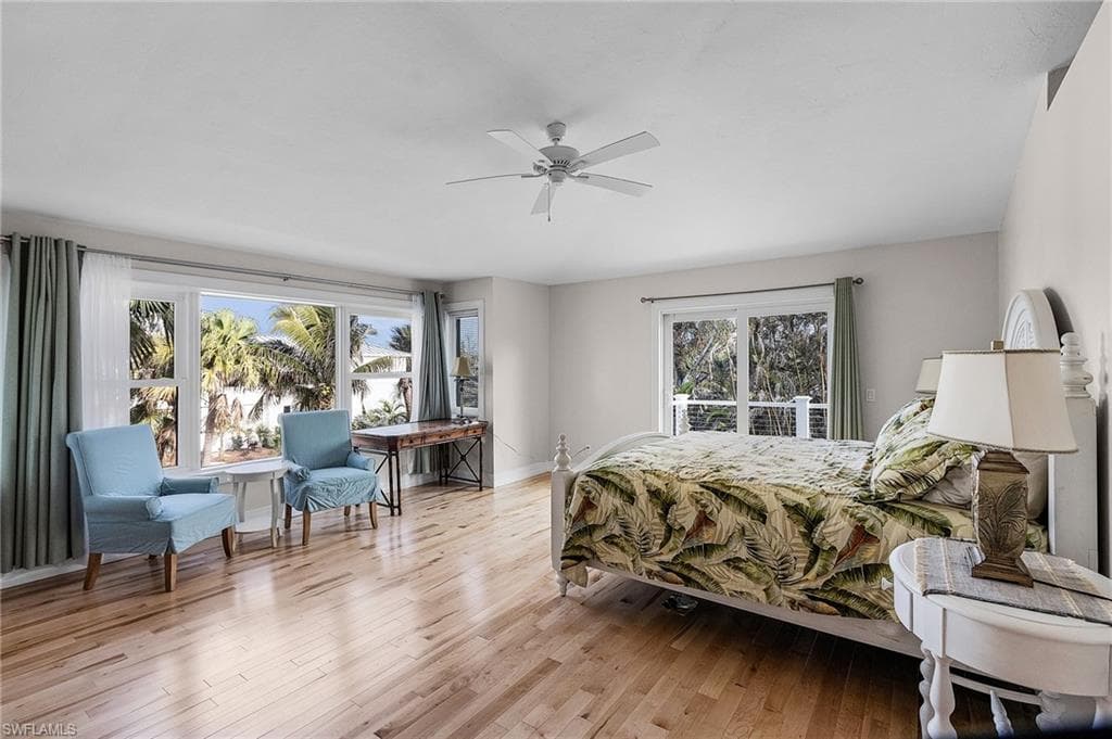 1543 San Carlos Bay DR-24