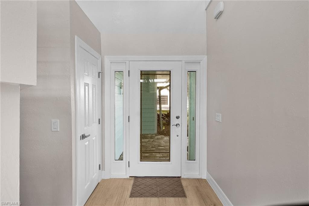 1543 San Carlos Bay DR-4