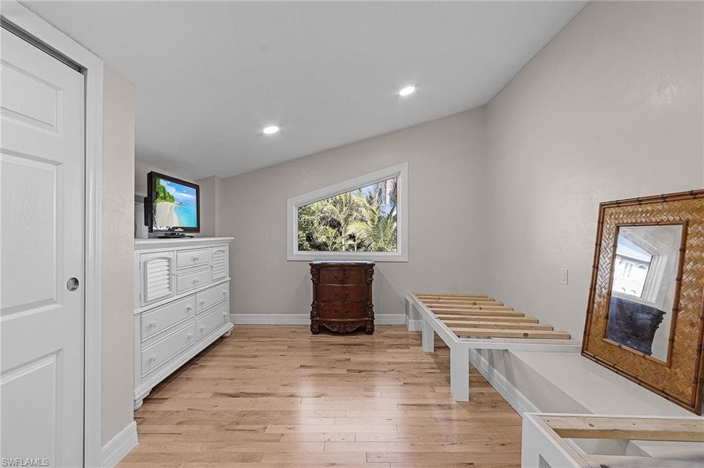 1543 San Carlos Bay DR-21