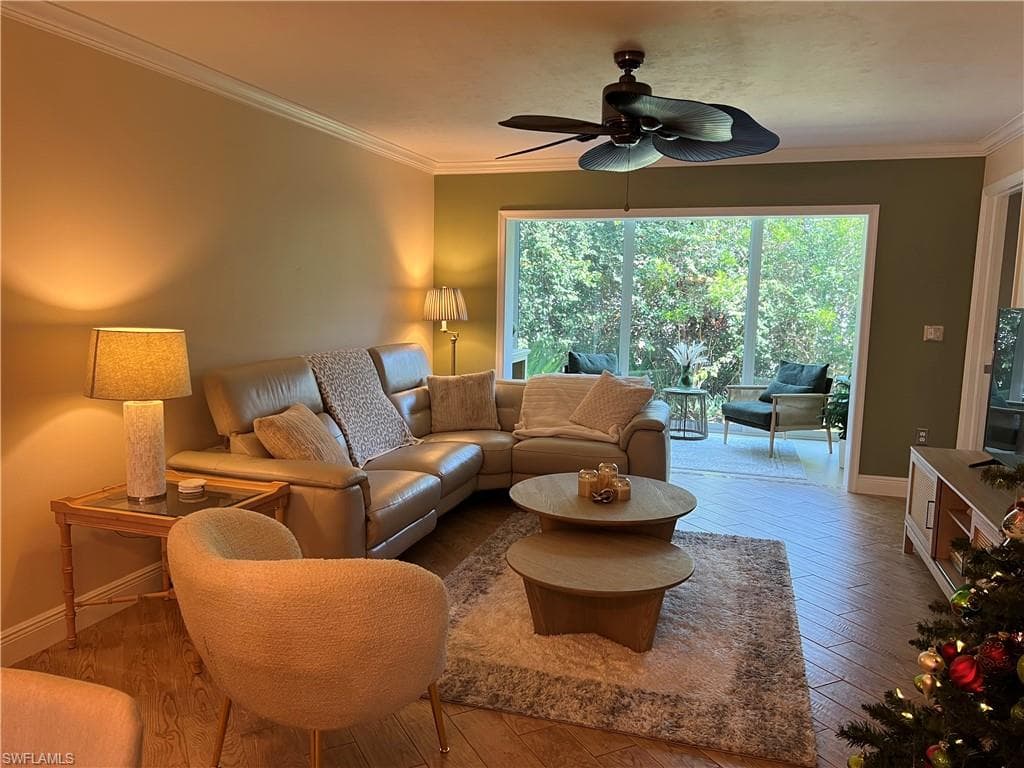 3051 Sandpiper Bay CIR I102-9
