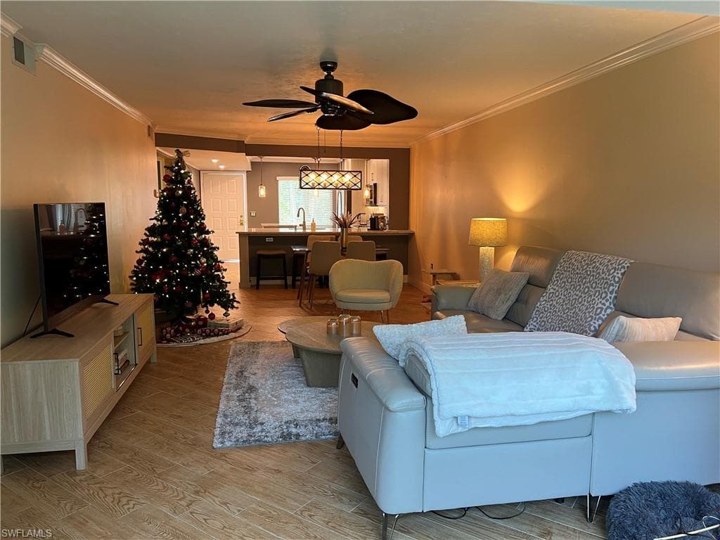 3051 Sandpiper Bay CIR I102-14