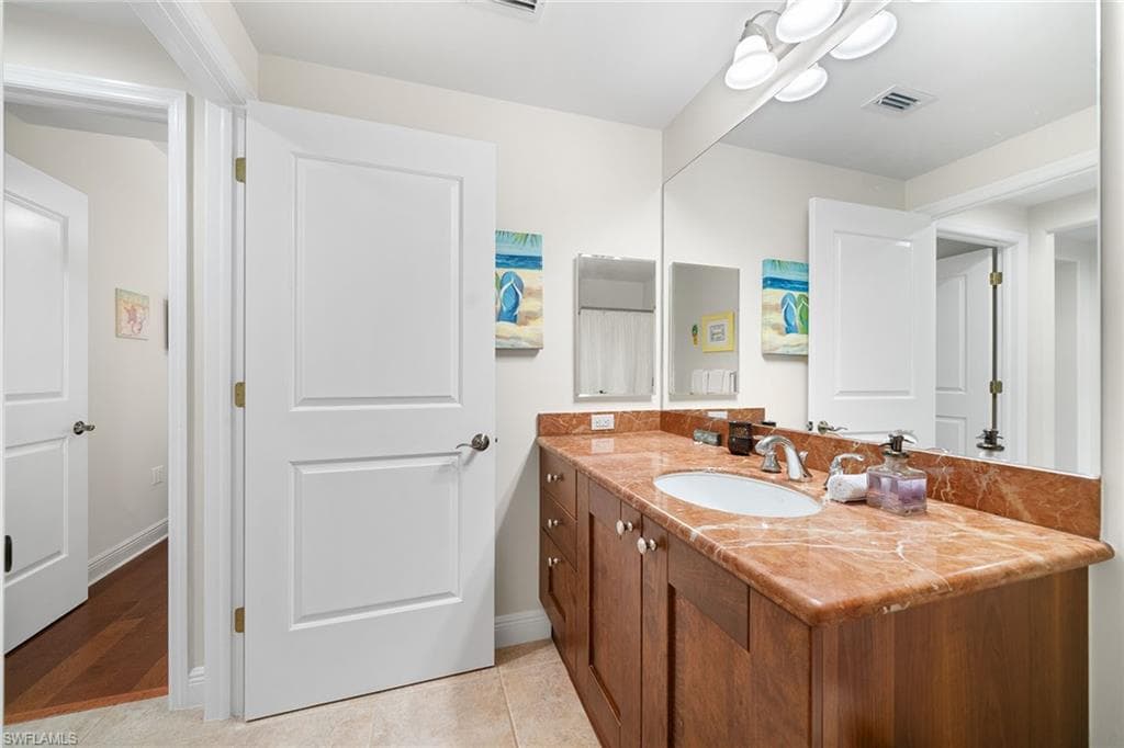 1015 Sandpiper ST D105-16