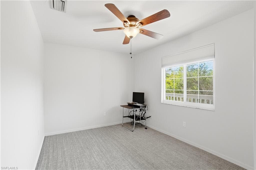 4986 Esplanade ST-25