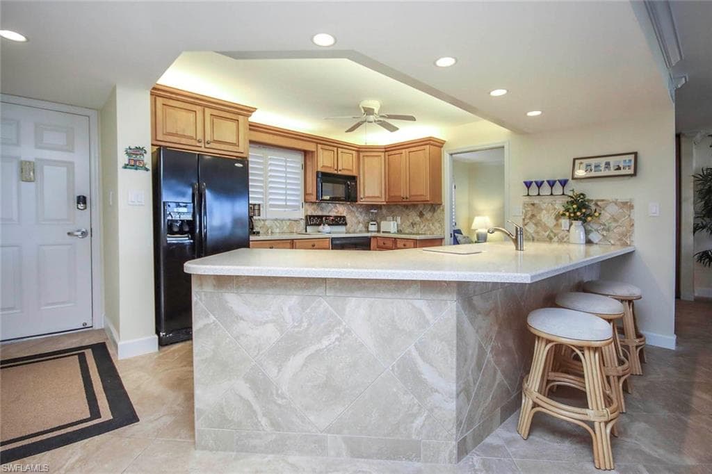 1401 Middle Gulf DR 405R-14
