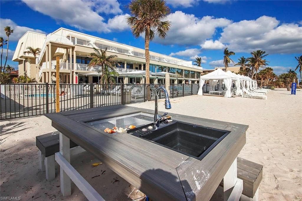 1401 Middle Gulf DR 405R-29