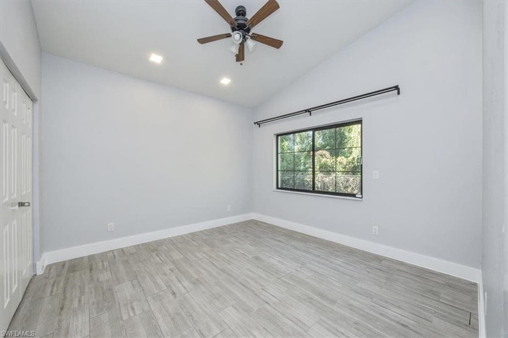 6161 Waxmyrtle WAY-21