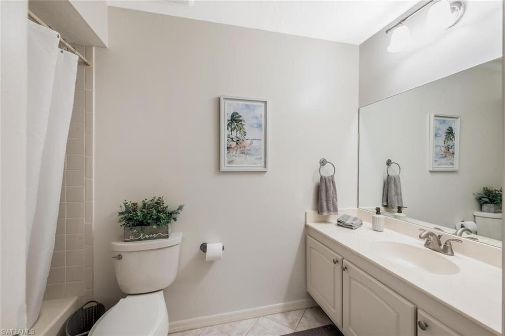 559 Beachwalk CIR U202-17