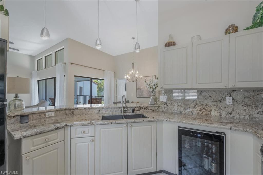 559 Beachwalk CIR U202-9