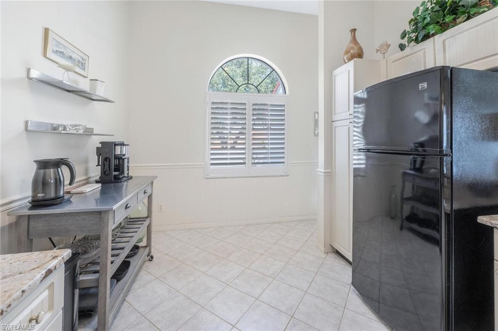 559 Beachwalk CIR U202-10