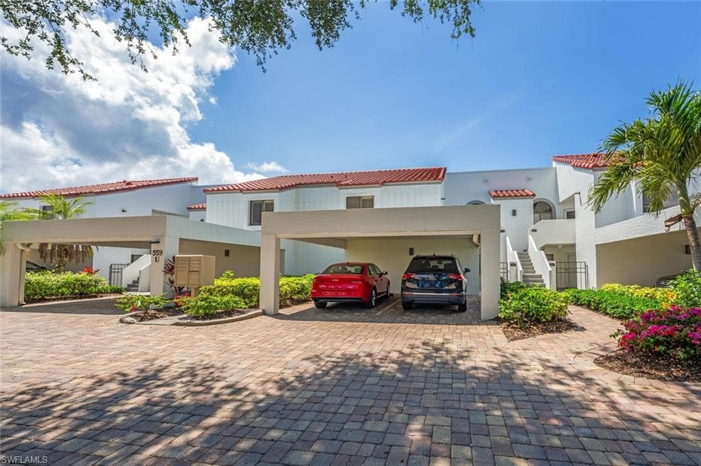 559 Beachwalk CIR U202-25