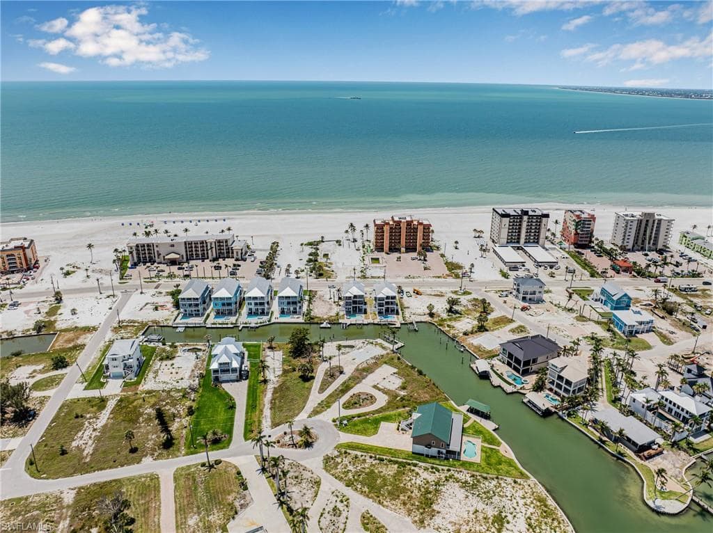 612 Estero BLVD-7