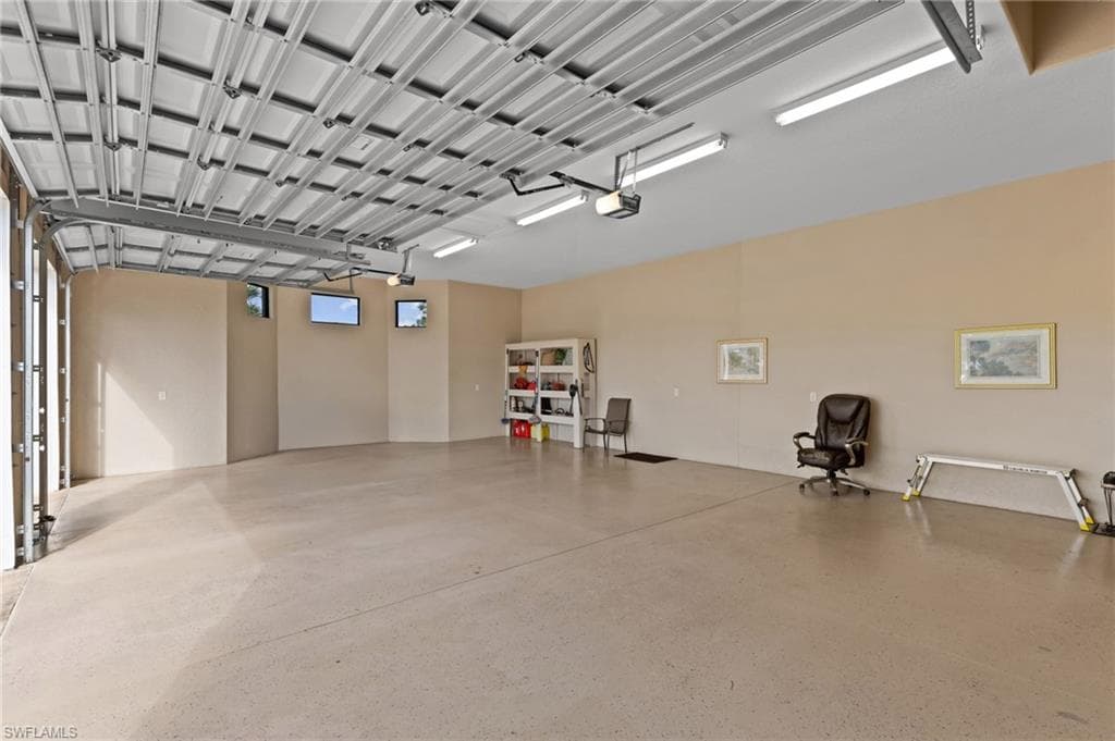 6057 Calusa Ridge TRL-32
