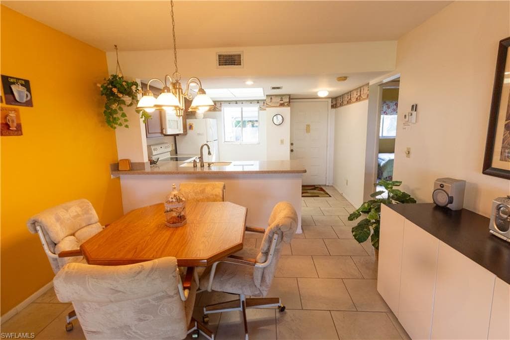 8200 Summerlin Village CIR 101-7