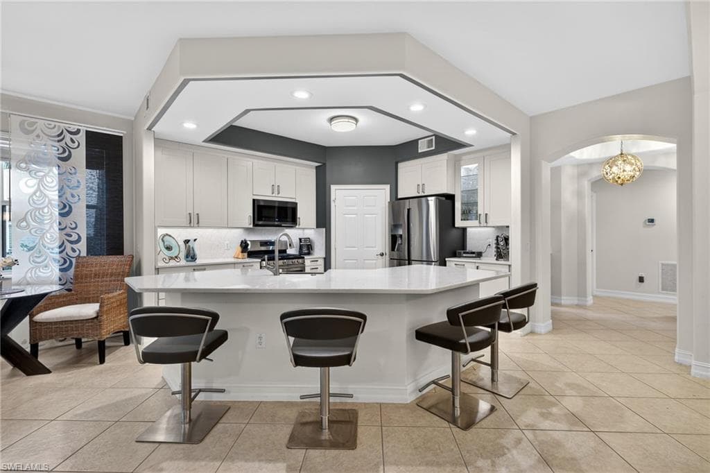 2001 Tarpon Bay DR N 102-9