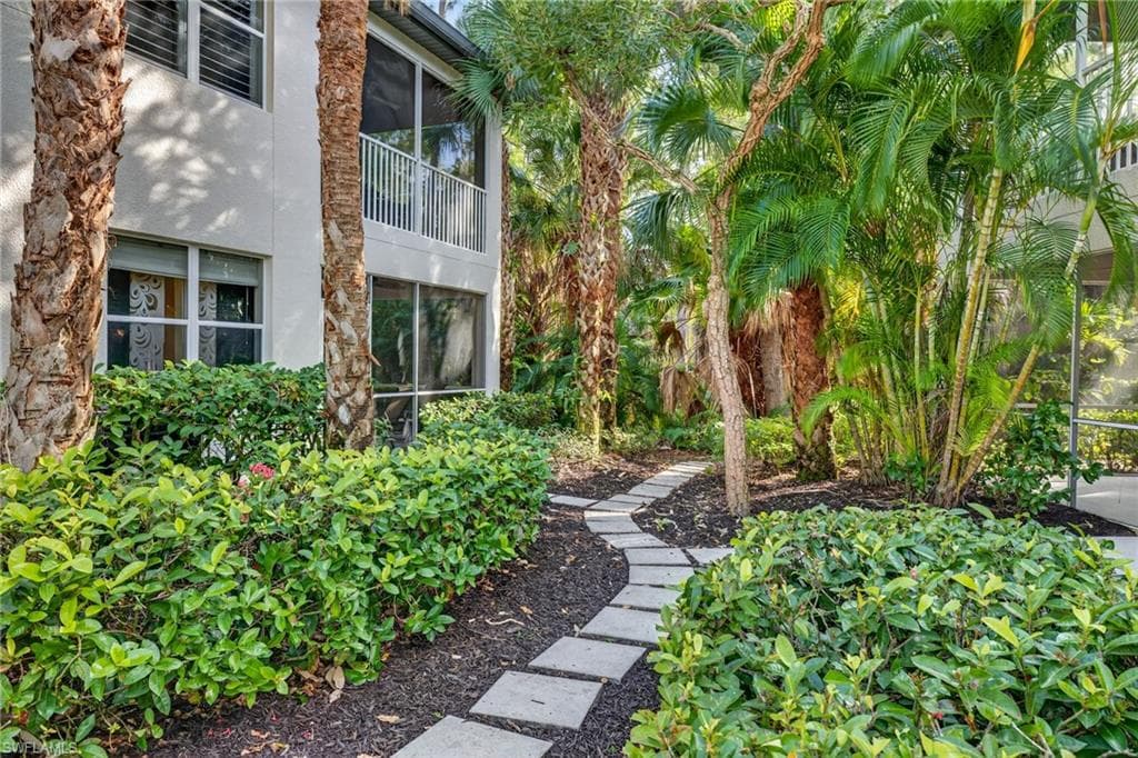 2001 Tarpon Bay DR N 102-34