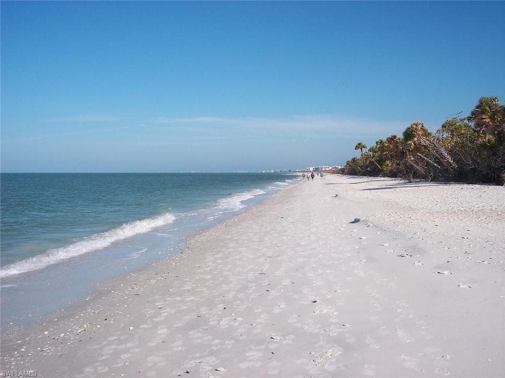2001 Tarpon Bay DR N 102-44