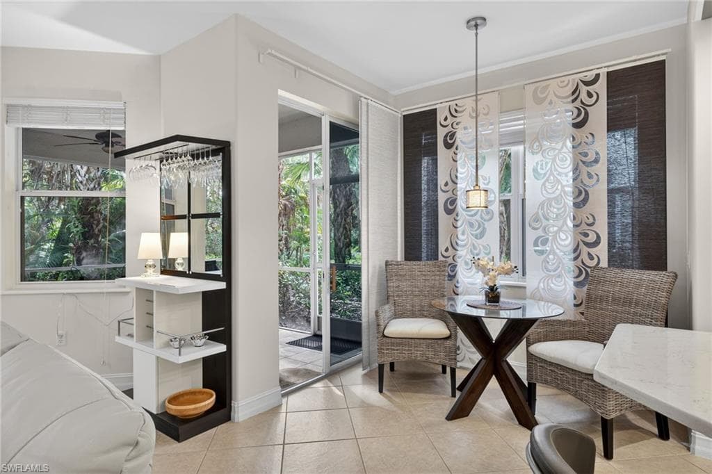 2001 Tarpon Bay DR N 102-31