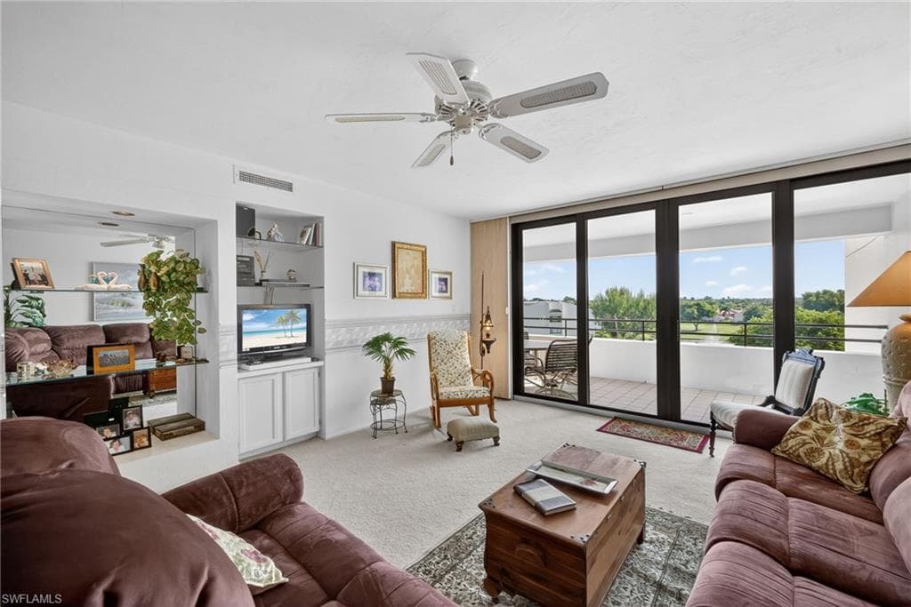 5260 S Landings DR 502-2