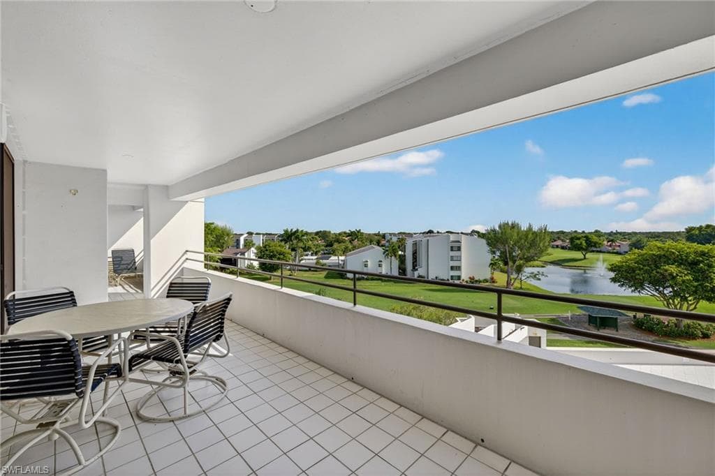5260 S Landings DR 502-19
