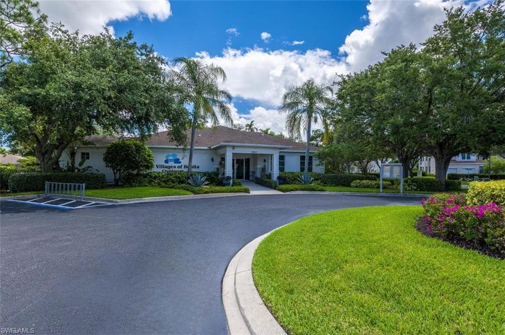 25735 LAKE AMELIA WAY 103-43