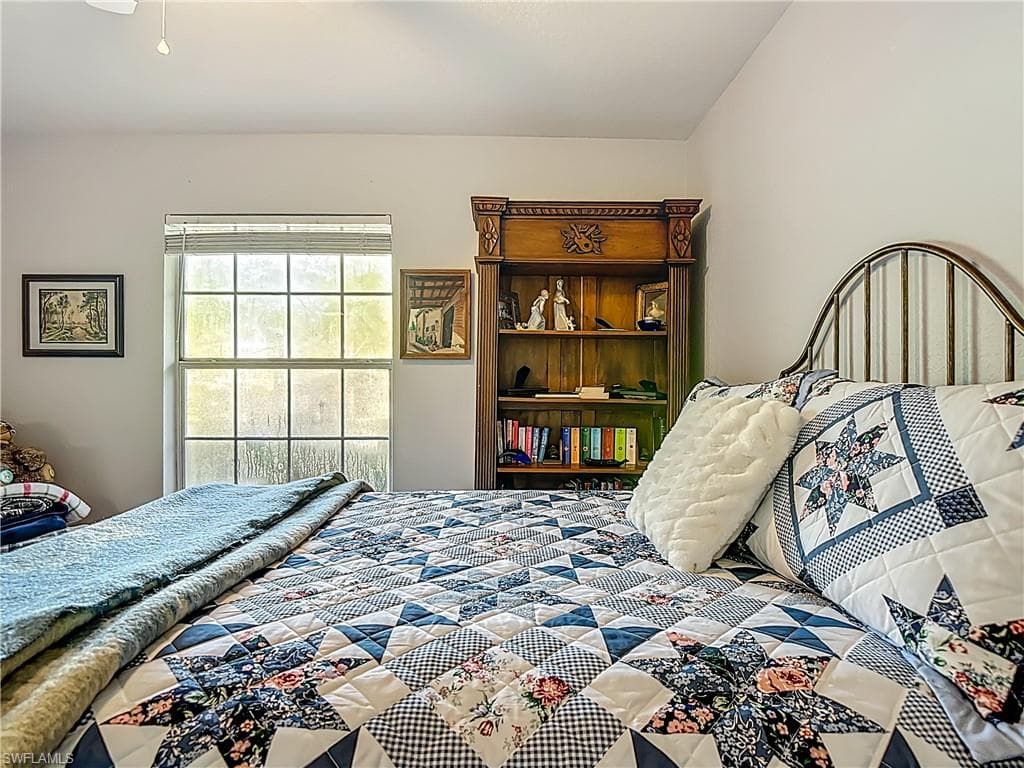 25735 LAKE AMELIA WAY 103-32